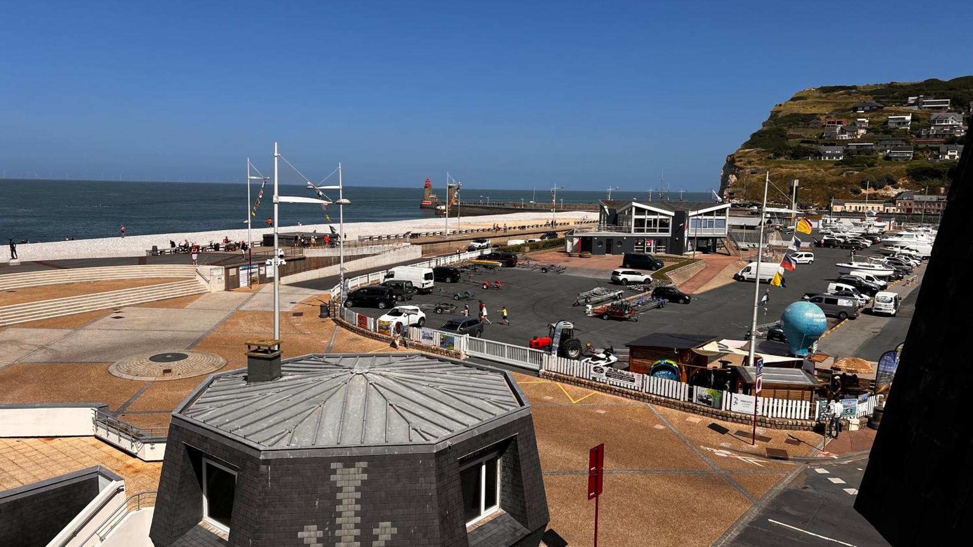 Le Maritime, Front De Mer Et Parking Sous-Terrain Fécamp Zewnętrze zdjęcie